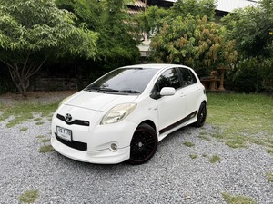 รถบ้าน รถมือสอง Toyota Yaris 1.5 รุ่น RS เกียร์ Auto ปี 2013 โดย หญิงรถบ้าน รถมือสองขอนแก่น ราคาถูก ผ่อนสบาย