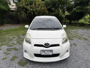 รถบ้าน รถมือสอง Toyota Yaris 1.5 รุ่น RS เกียร์ Auto ปี 2013 โดย หญิงรถบ้าน รถมือสองขอนแก่น ราคาถูก ผ่อนสบาย