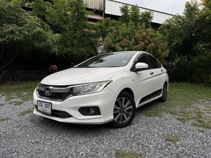 รถบ้าน รถมือสอง Honda City 1.5 i-VTEC รุ่น V Plus เกียร์ Auto ปี 2017 โดย หญิงรถบ้าน รถมือสองขอนแก่น ราคาถูก ผ่อนสบาย