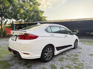 รถบ้าน รถมือสอง Honda City 1.5 i-VTEC รุ่น V Plus เกียร์ Auto ปี 2017 โดย หญิงรถบ้าน รถมือสองขอนแก่น ราคาถูก ผ่อนสบาย