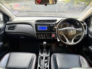 รถบ้าน รถมือสอง Honda City 1.5 i-VTEC รุ่น V Plus เกียร์ Auto ปี 2017 โดย หญิงรถบ้าน รถมือสองขอนแก่น ราคาถูก ผ่อนสบาย
