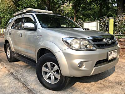 รถบ้าน รถมือสอง Toyota Fortuner 3.0 รุ่น V เกียร์ Auto 4WD ปี 2005 โดย หญิงรถบ้าน รถมือสองขอนแก่น ราคาถูก ผ่อนสบาย