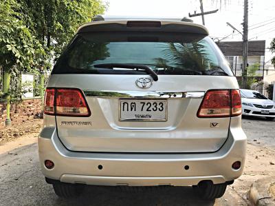 รถบ้าน รถมือสอง Toyota Fortuner 3.0 รุ่น V เกียร์ Auto 4WD ปี 2005 โดย หญิงรถบ้าน รถมือสองขอนแก่น ราคาถูก ผ่อนสบาย