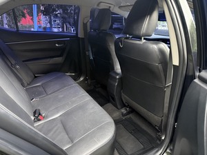 รถบ้าน รถมือสอง Toyota Corolla Altis 1.8 รุ่น S ESport เกียร์ Auto ปี 2015  โดย หญิงรถบ้าน รถมือสองขอนแก่น ราคาถูก ผ่อนสบาย