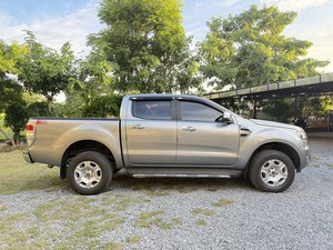 รถบ้าน รถมือสอง FORD RANGER Hi-Rider 2.2 XLT Double Cab เกียร์ Auto ปี 2018  โดย หญิงรถบ้าน รถมือสองขอนแก่น ราคาถูก ผ่อนสบาย
