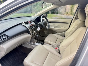 รถบ้าน รถมือสอง Honda City 1.5 i-VTEC รุ่น S เกียร์ Auto ปี 2013 โดย หญิงรถบ้าน รถมือสองขอนแก่น ราคาถูก ผ่อนสบาย