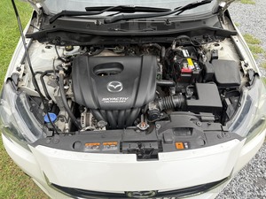 รถบ้าน รถมือสอง Mazda2 Hatchback 1.3 SkyActiv-G High Connect เกียร์ Auto ปี 2015 โดย หญิงรถบ้าน รถมือสองขอนแก่น ราคาถูก ผ่อนสบาย