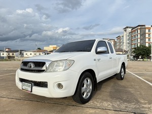 รถบ้าน รถมือสอง Toyota Hilux Vigo Smart CAB 2.5 รุ่น E  ปี 2010 โดย หญิงรถบ้าน รถมือสองขอนแก่น ราคาถูก ผ่อนสบาย