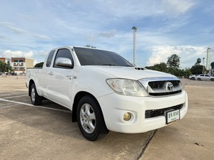รถบ้าน รถมือสอง Toyota Hilux Vigo Smart CAB 2.5 รุ่น E  ปี 2010 โดย หญิงรถบ้าน รถมือสองขอนแก่น ราคาถูก ผ่อนสบาย