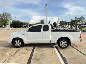 รถบ้าน รถมือสอง Toyota Hilux Vigo Smart CAB 2.5 รุ่น E  ปี 2010 โดย หญิงรถบ้าน รถมือสองขอนแก่น ราคาถูก ผ่อนสบาย