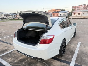 รถบ้าน รถมือสอง Honda Accord 2.0 i-VTEC รุ่น EL เกียร์ Auto ปี 2013  โดย หญิงรถบ้าน รถมือสองขอนแก่น ราคาถูก ผ่อนสบาย