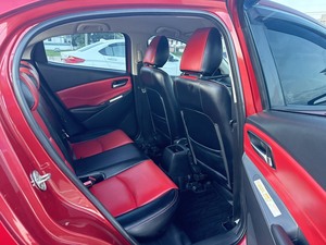 รถบ้าน รถมือสอง Mazda2 Hatchback 1.3 SkyActiv-G High Connect เกียร์ Auto ปี 2016 โดย หญิงรถบ้าน รถมือสองขอนแก่น ราคาถูก ผ่อนสบาย