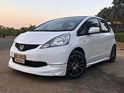 รถบ้าน รถมือสอง Honda Jazz 1.5 i-VTEC รุ่น V เกียร์ Auto ปี 2008 โดย หญิงรถบ้าน รถมือสองขอนแก่น ราคาถูก ผ่อนสบาย