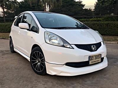 รถบ้าน รถมือสอง Honda Jazz 1.5 i-VTEC รุ่น V เกียร์ Auto ปี 2008 โดย หญิงรถบ้าน รถมือสองขอนแก่น ราคาถูก ผ่อนสบาย
