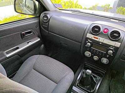 รถบ้าน รถมือสอง ISUZU D-MAX SPACECAB SLX Super Titanium 2.5 Ddi i-TEQ ปี 2010  โดย หญิงรถบ้าน รถมือสองขอนแก่น ราคาถูก ผ่อนสบาย