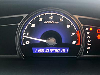รถบ้าน รถมือสอง Honda Civic 1.8 i-VTEC รุ่น E Navi เกียร์ Auto ปี 2553 โดย หญิงรถบ้าน รถมือสองขอนแก่น ราคาถูก ผ่อนสบาย