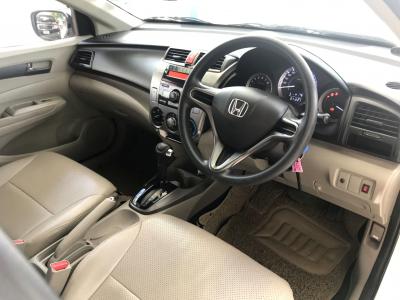 รถบ้าน รถมือสอง Honda City 1.5 รุ่น V (AS) เกียร์ Auto ปี 2013 โดย หญิงรถบ้าน รถมือสองขอนแก่น ราคาถูก ผ่อนสบาย