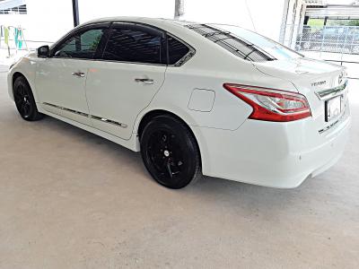 รถบ้าน รถมือสอง Nissan Teana 2.0 รุ่น XL เกียร์ Auto ปี 2013 โดย หญิงรถบ้าน รถมือสองขอนแก่น ราคาถูก ผ่อนสบาย