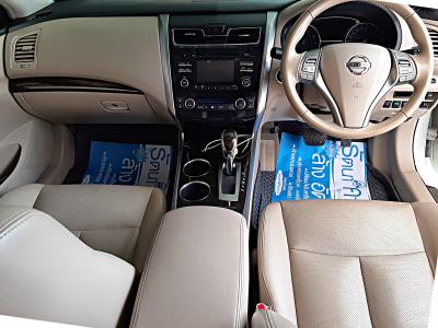 รถบ้าน รถมือสอง Nissan Teana 2.0 รุ่น XL เกียร์ Auto ปี 2013 โดย หญิงรถบ้าน รถมือสองขอนแก่น ราคาถูก ผ่อนสบาย