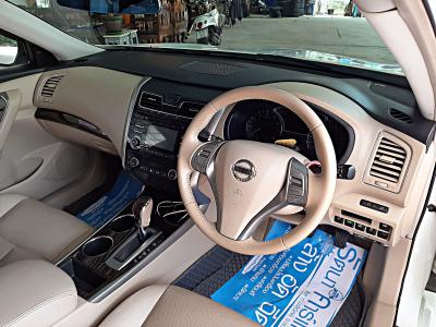 รถบ้าน รถมือสอง Nissan Teana 2.0 รุ่น XL เกียร์ Auto ปี 2013 โดย หญิงรถบ้าน รถมือสองขอนแก่น ราคาถูก ผ่อนสบาย