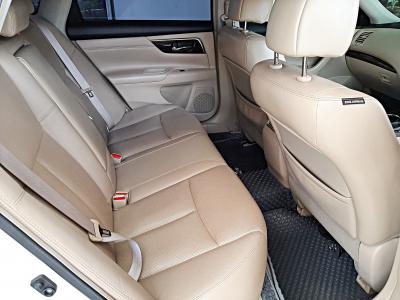รถบ้าน รถมือสอง Nissan Teana 2.0 รุ่น XL เกียร์ Auto ปี 2013 โดย หญิงรถบ้าน รถมือสองขอนแก่น ราคาถูก ผ่อนสบาย