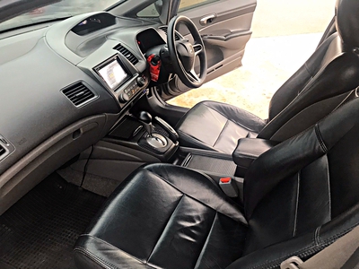 รถบ้าน รถมือสอง Honda Civic 1.8 i-VTEC เกียร์ Auto ปี 2010  โดย หญิงรถบ้าน รถมือสองขอนแก่น ราคาถูก ผ่อนสบาย