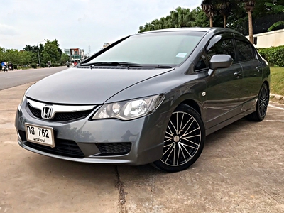 รถบ้าน รถมือสอง Honda Civic 1.8 i-VTEC เกียร์ Auto ปี 2010  โดย หญิงรถบ้าน รถมือสองขอนแก่น ราคาถูก ผ่อนสบาย