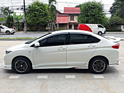 รถบ้าน รถมือสอง All New Honda City 1.5 i-VTEC เกียร์ Auto ปี 2015 โดย หญิงรถบ้าน รถมือสองขอนแก่น ราคาถูก ผ่อนสบาย
