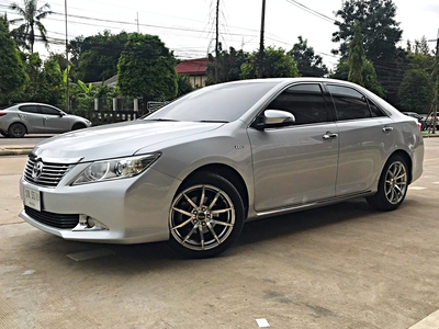 รถบ้าน รถมือสอง Toyota Camry 2.0 รุ่น G เกียร์ Auto ปี 2013  โดย หญิงรถบ้าน รถมือสองขอนแก่น ราคาถูก ผ่อนสบาย