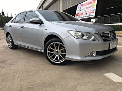 รถบ้าน รถมือสอง Toyota Camry 2.0 รุ่น G เกียร์ Auto ปี 2013  โดย หญิงรถบ้าน รถมือสองขอนแก่น ราคาถูก ผ่อนสบาย