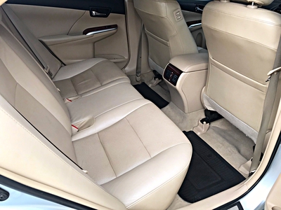 รถบ้าน รถมือสอง Toyota Camry 2.0 รุ่น G เกียร์ Auto ปี 2013  โดย หญิงรถบ้าน รถมือสองขอนแก่น ราคาถูก ผ่อนสบาย