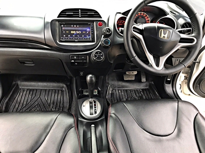 รถบ้าน รถมือสอง Honda Jazz 1.5 i-VTEC รุ่น V เกียร์ Auto ปี 2008  โดย หญิงรถบ้าน รถมือสองขอนแก่น ราคาถูก ผ่อนสบาย