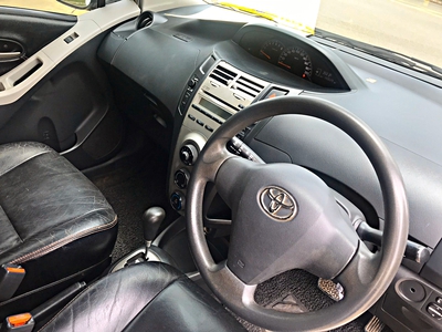 รถบ้าน รถมือสอง Toyota Yaris 1.5 รุ่น E เกียร์ Auto ปี 2010 โดย หญิงรถบ้าน รถมือสองขอนแก่น ราคาถูก ผ่อนสบาย