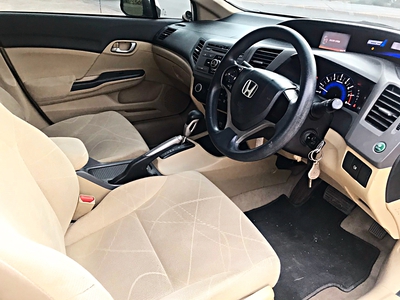 รถบ้าน รถมือสอง Honda Civic 1.8 i-VTEC รุ่น S เกียร์ Auto ปี 2012  โดย หญิงรถบ้าน รถมือสองขอนแก่น ราคาถูก ผ่อนสบาย