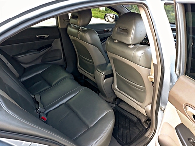 รถบ้าน รถมือสอง Honda Civic 1.8 i-VTEC รุ่น E เกียร์ Auto ปี 2009 โดย หญิงรถบ้าน รถมือสองขอนแก่น ราคาถูก ผ่อนสบาย