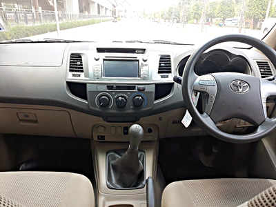 รถบ้าน รถมือสอง Toyota Hilux Vigo Champ Double Cab 2.5 E Prerunner เกียร์ MT ปี 2013 โดย หญิงรถบ้าน รถมือสองขอนแก่น ราคาถูก ผ่อนสบาย