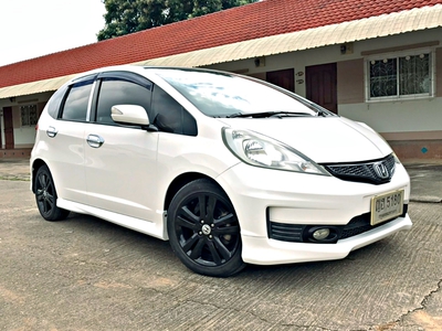 รถบ้าน รถมือสอง Honda Jazz 1.5 i-VTEC รุ่น SV เกียร์ Auto ปี 2011 โดย หญิงรถบ้าน รถมือสองขอนแก่น ราคาถูก ผ่อนสบาย