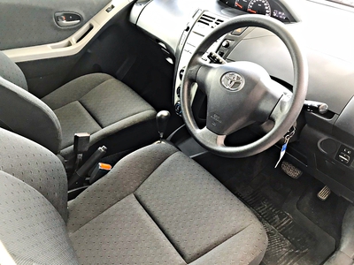 รถบ้าน รถมือสอง Toyota Yaris 1.5 รุ่น J เกียร์ Auto ปี 2013  โดย หญิงรถบ้าน รถมือสองขอนแก่น ราคาถูก ผ่อนสบาย