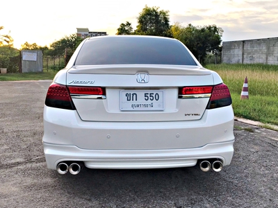 รถบ้าน รถมือสอง Honda Accord 2.0 i-VTEC รุ่น E เกียร์ Auto ปี 2554 โดย หญิงรถบ้าน รถมือสองขอนแก่น ราคาถูก ผ่อนสบาย