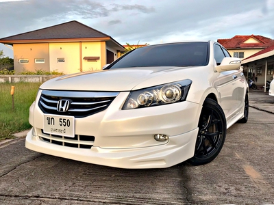 รถบ้าน รถมือสอง Honda Accord 2.0 i-VTEC รุ่น E เกียร์ Auto ปี 2554 โดย หญิงรถบ้าน รถมือสองขอนแก่น ราคาถูก ผ่อนสบาย