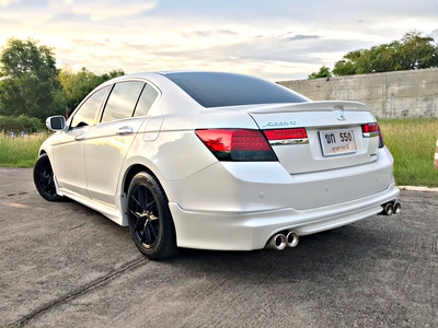 รถบ้าน รถมือสอง Honda Accord 2.0 i-VTEC รุ่น E เกียร์ Auto ปี 2554 โดย หญิงรถบ้าน รถมือสองขอนแก่น ราคาถูก ผ่อนสบาย