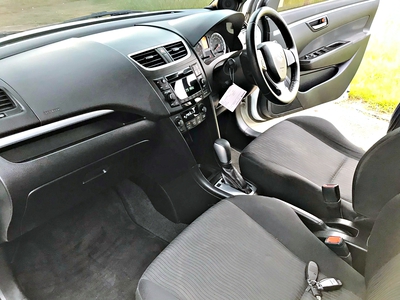 รถบ้าน รถมือสอง Suzuki Swift 1.2 รุ่น GLX เกียร์ Auto ปี 2013 โดย หญิงรถบ้าน รถมือสองขอนแก่น ราคาถูก ผ่อนสบาย