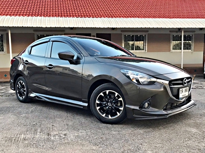 รถบ้าน รถมือสอง Mazda 2 SkyActiv-G 1.3 รุ่น High Plus เกียร์ Auto ปี 2016 โดย หญิงรถบ้าน รถมือสองขอนแก่น ราคาถูก ผ่อนสบาย
