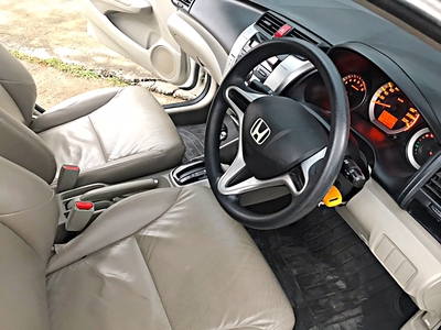 รถบ้าน รถมือสอง Honda City 1.5 i-VTEC รุ่น V เกียร์ Auto ปี 2010  โดย หญิงรถบ้าน รถมือสองขอนแก่น ราคาถูก ผ่อนสบาย