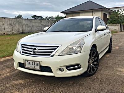 รถบ้าน รถมือสอง Nissan Teana 2.0 รุ่น XL เกียร์ Auto ปี 2556 โดย หญิงรถบ้าน รถมือสองขอนแก่น ราคาถูก ผ่อนสบาย