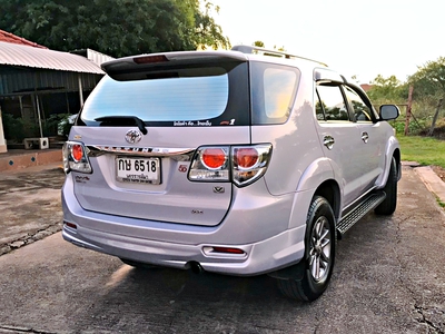 รถบ้าน รถมือสอง Toyota Fortuner 3.0 V 2WD 50 Anniversary เกียร์ Auto ปี 2012  โดย หญิงรถบ้าน รถมือสองขอนแก่น ราคาถูก ผ่อนสบาย
