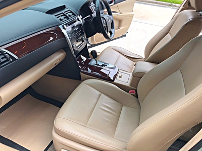 รถบ้าน รถมือสอง Toyota Camry 2.0 รุ่น G เกียร์ Auto ปี 2012  โดย หญิงรถบ้าน รถมือสองขอนแก่น ราคาถูก ผ่อนสบาย