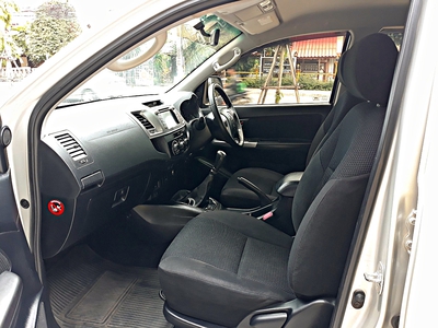 รถบ้าน รถมือสอง Toyota Hilux Vigo Champ Double Cab 2.5 G Prerunner เกียร์ MT ปี 2013 โดย หญิงรถบ้าน รถมือสองขอนแก่น ราคาถูก ผ่อนสบาย