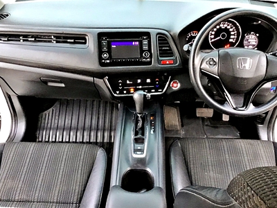 รถบ้าน รถมือสอง Honda HR-V 1.8 รุ่น S เกียร์ Auto ปี 2015 โดย หญิงรถบ้าน รถมือสองขอนแก่น ราคาถูก ผ่อนสบาย