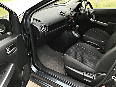 รถบ้าน รถมือสอง Mazda 2 Spirit Sports 1.5 เกียร์ Auto ปี 2013 โดย หญิงรถบ้าน รถมือสองขอนแก่น ราคาถูก ผ่อนสบาย